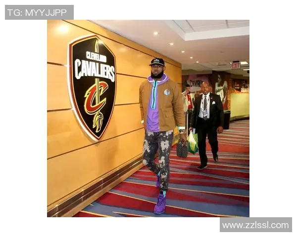 8月足球明星球鞋穿搭大赏:从场上到街头的潮流风采 8月足球明星球鞋穿搭大赏:从场上到街头的潮流风采