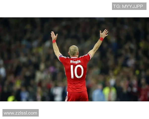 足球巨星化身白发老者依旧在绿茵场上激情奔跑追逐梦想 足球巨星化身白发老者依旧在绿茵场上激情奔跑追逐梦想