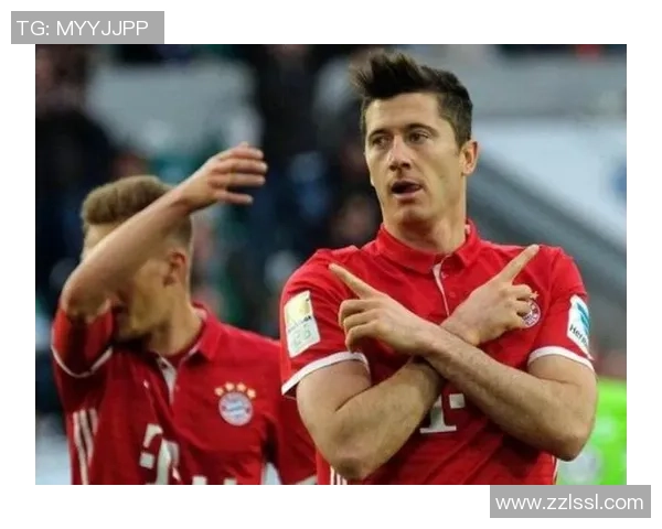 波兰足球球星的崛起与挑战：从莱万多夫斯基到新一代天才的故事